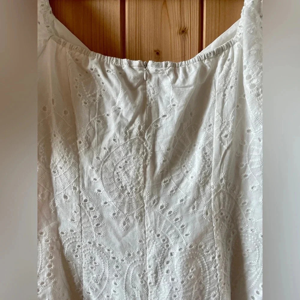 Blue Blush Lace Romper- Size L - Picture 6 of 8